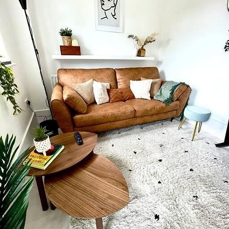 High-End 2 Bed Maisonette In Beaulieu Park Broomfield  Bagian luar foto