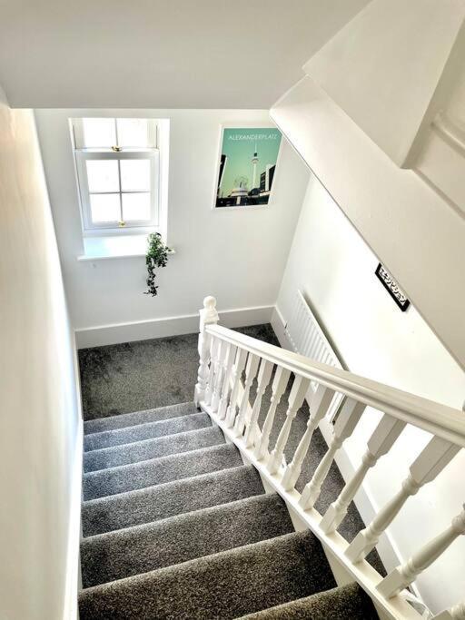 High-End 2 Bed Maisonette In Beaulieu Park Broomfield  Bagian luar foto