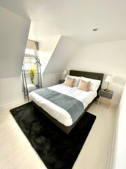 High-End 2 Bed Maisonette In Beaulieu Park Broomfield  Bagian luar foto