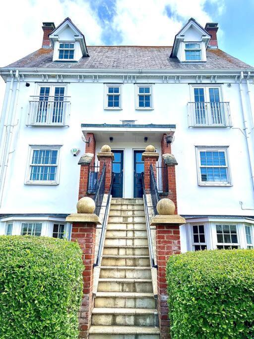 High-End 2 Bed Maisonette In Beaulieu Park Broomfield  Bagian luar foto